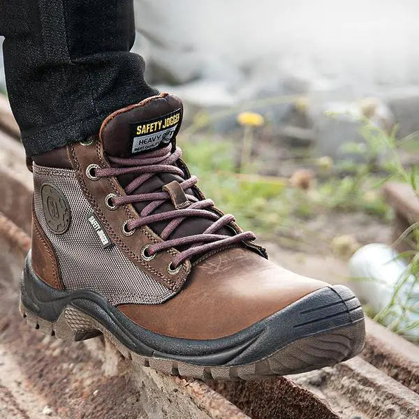 Indestructible Outdoor Safety Work Boots